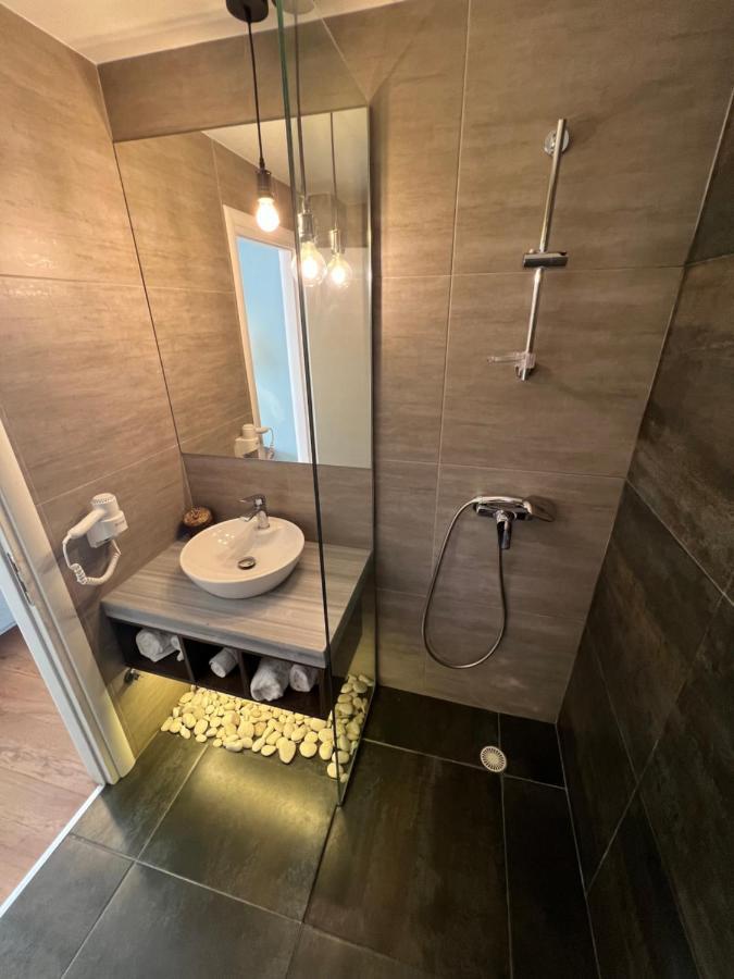 Kanes Bohemian Boutique Hotel Sarandë Eksteriør bilde