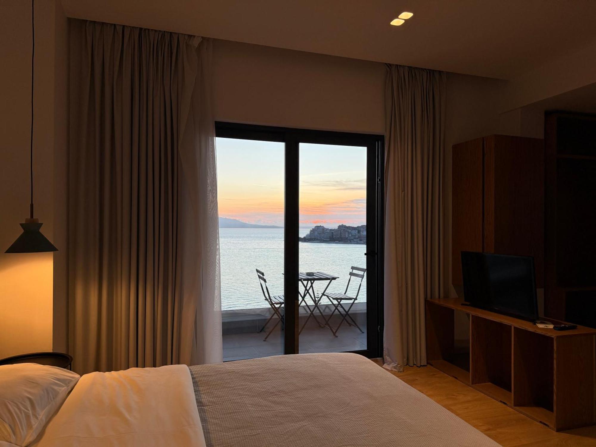 Kanes Bohemian Boutique Hotel Sarandë Eksteriør bilde